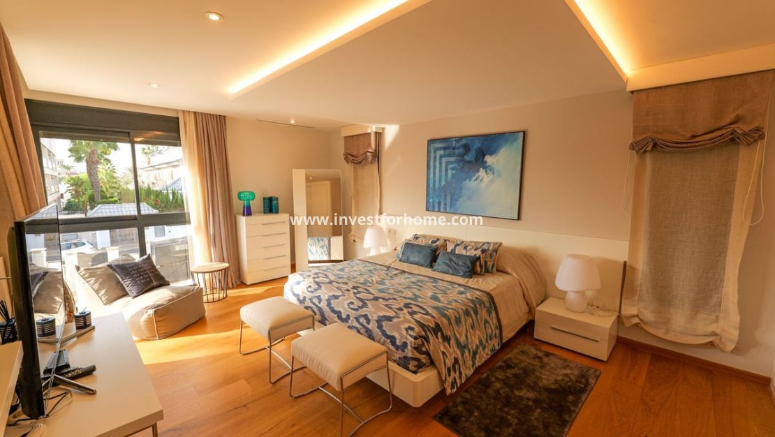 New Build - Villa - Torrevieja - Centro