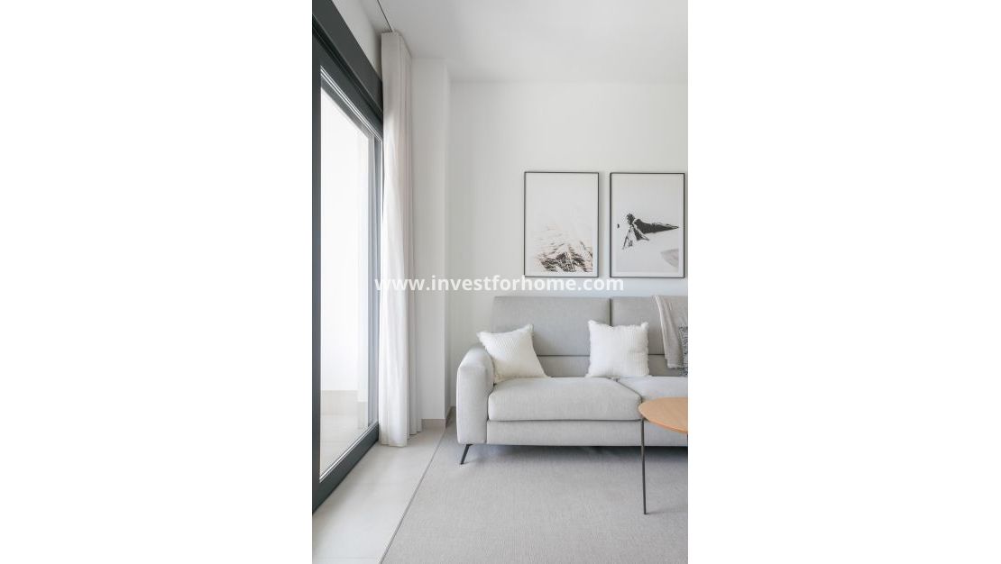 Nouvelle construction - ground-floor - Torrevieja - Centro