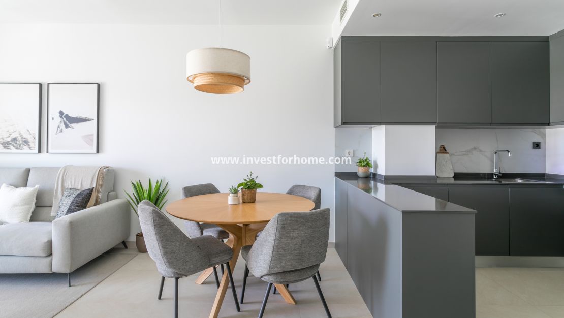 Nouvelle construction - ground-floor - Torrevieja - Centro