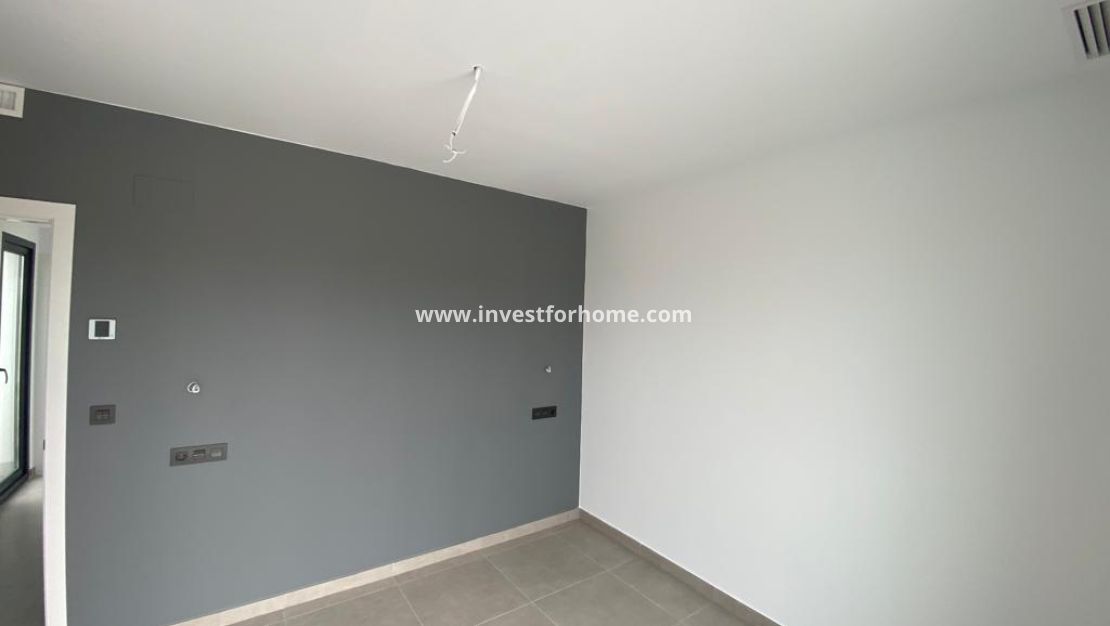 Nouvelle construction - Maison - Los Alcázares