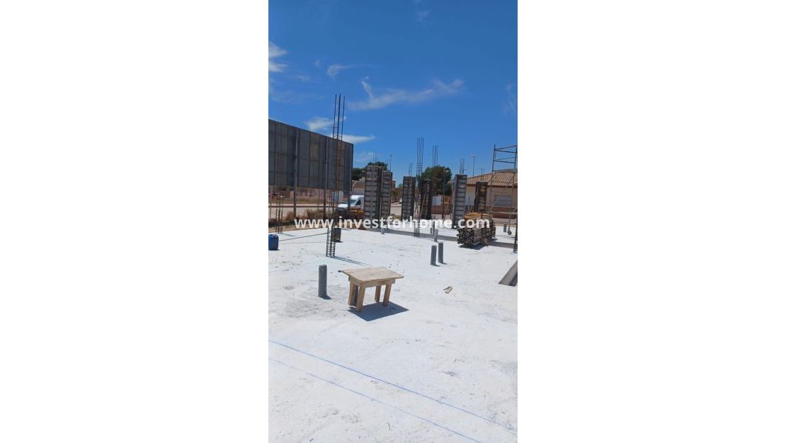 Nouvelle construction - Maison - Roldan