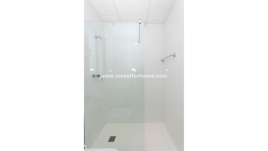 Nouvelle construction - Maison - Torrevieja - Centro