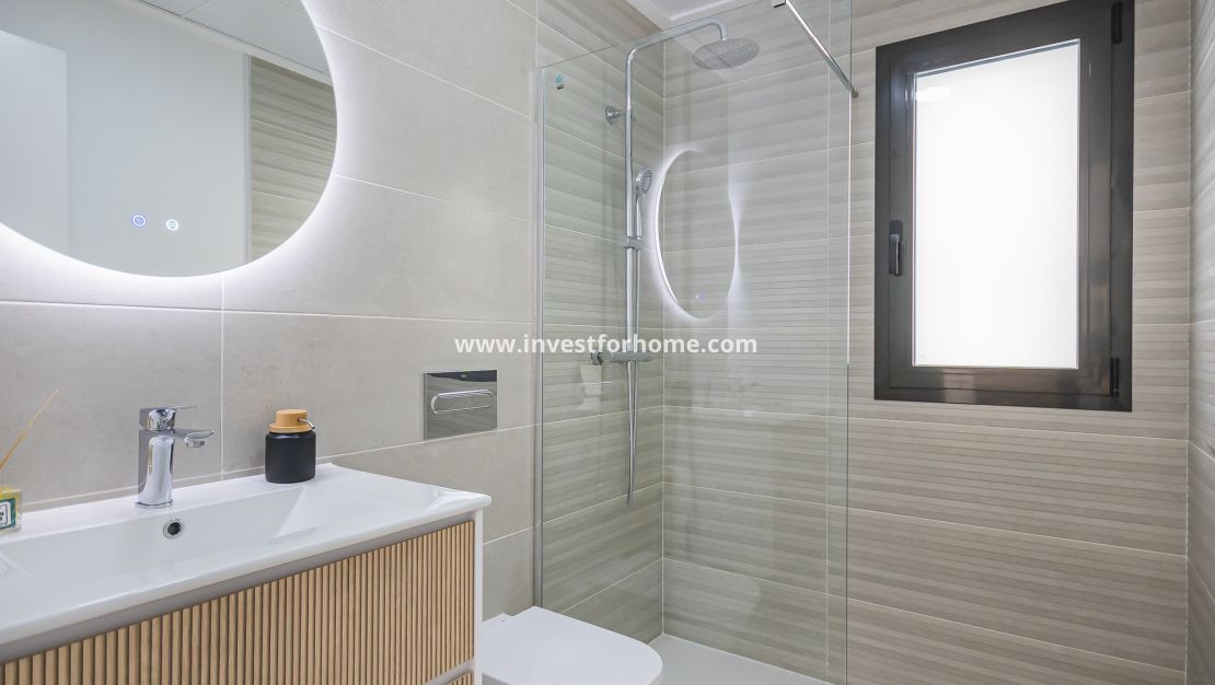 Nouvelle construction - Maison - Torrevieja - Centro