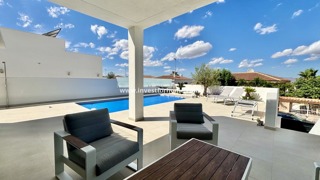 Nouvelle construction - Villa - Benijofar