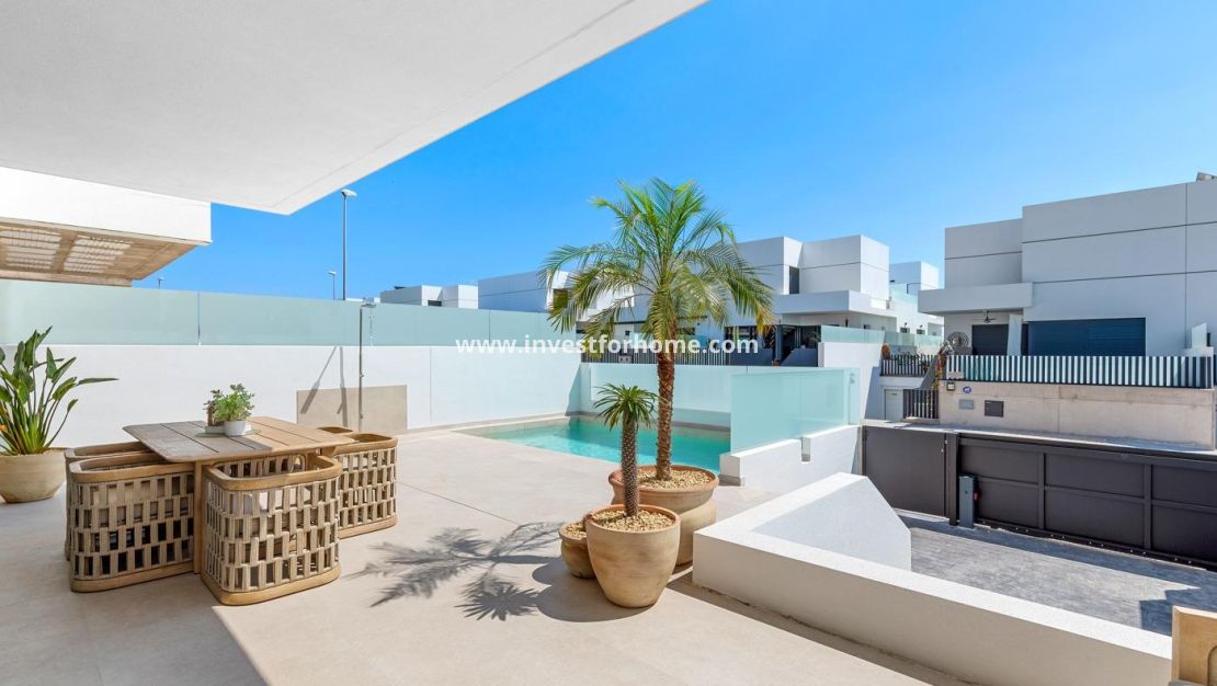 Nouvelle construction - Villa - Dolores - Sector 3