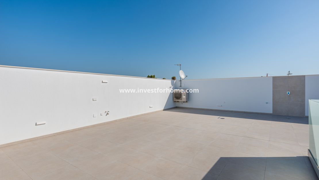 Nouvelle construction - Villa - Los Alcázares