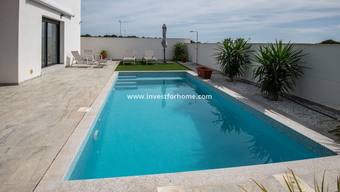 Nouvelle construction - Villa - Pilar de la Horadada - Pinar de Campoverde
