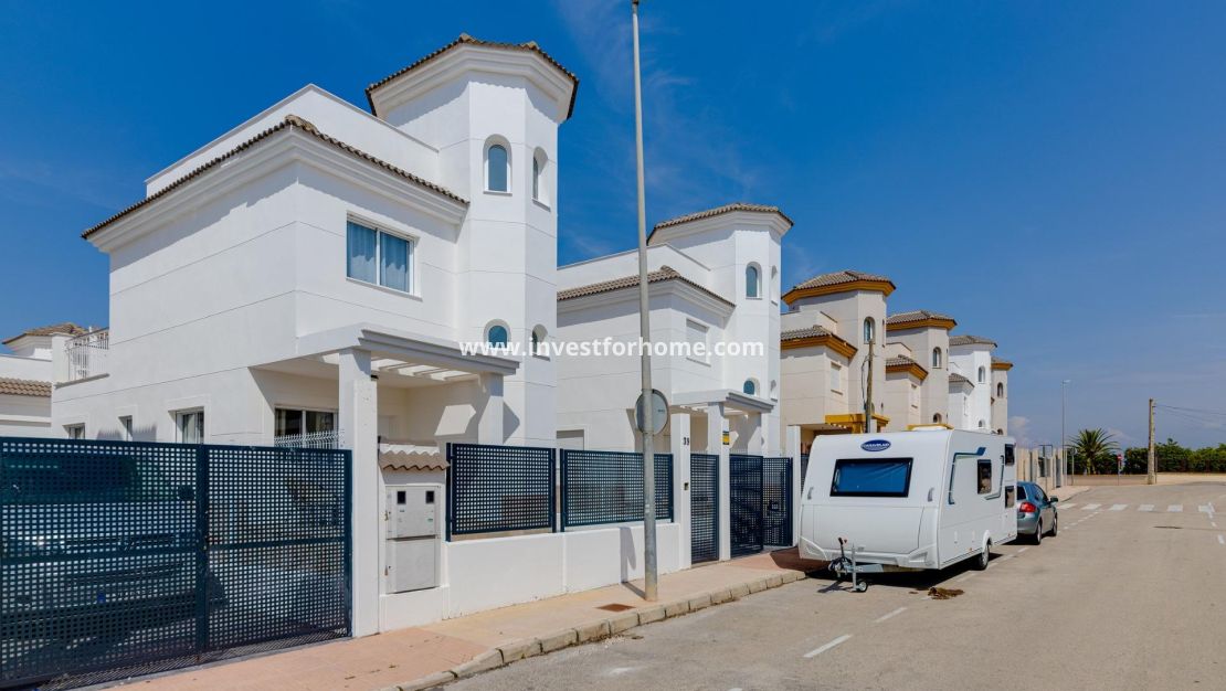 Nouvelle construction - Villa - San Fulgencio - El Oasis