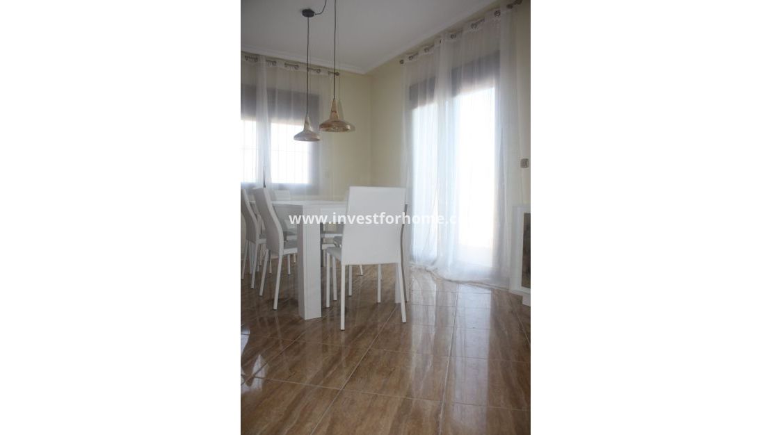 Nouvelle construction - Villa - Torrevieja - Centro