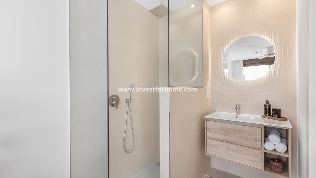 Nueva construcción - Apartamento - Los Alcázares