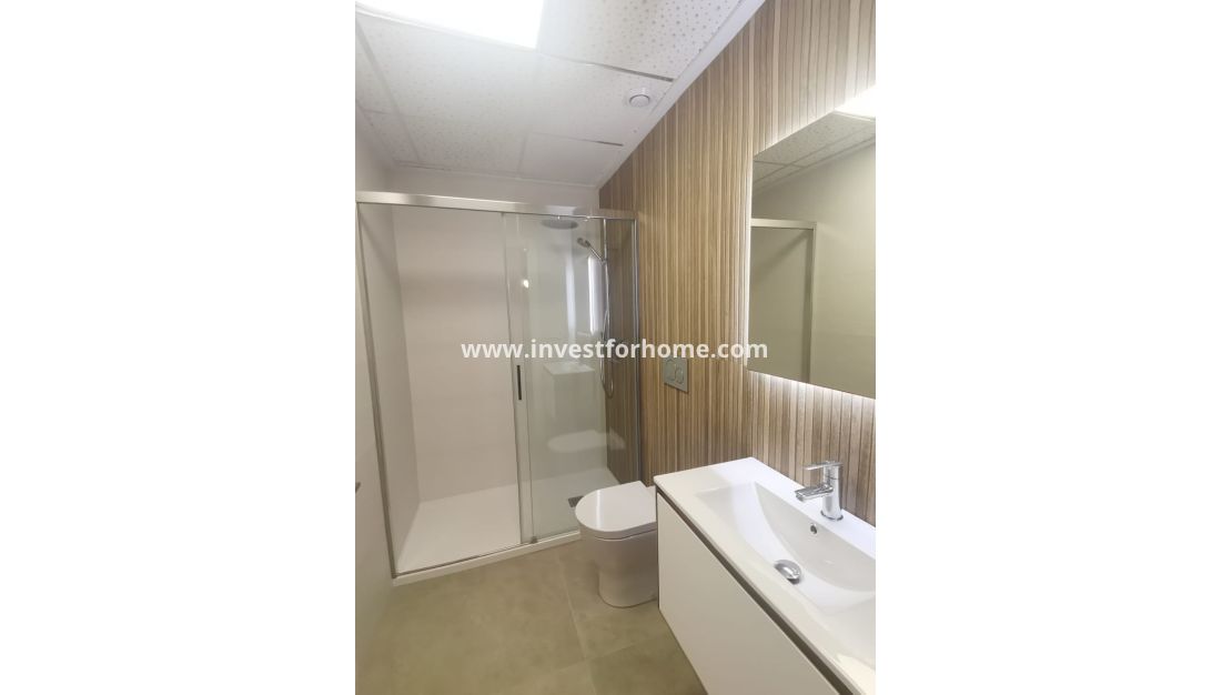 Nueva construcción - Apartamento - Torrevieja - Centro