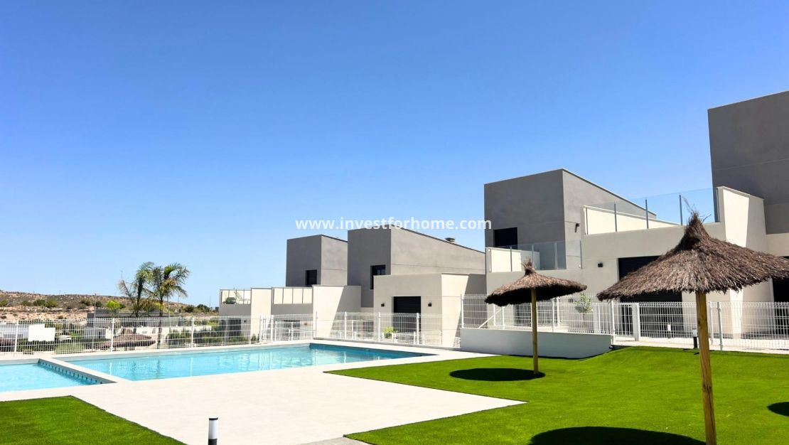 Nueva construcción - Casa - BAOS Y MENDIGO - Altaona Golf And Country Village