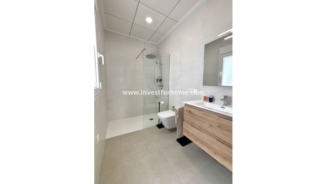 Nueva construcción - Casa - Benijofar