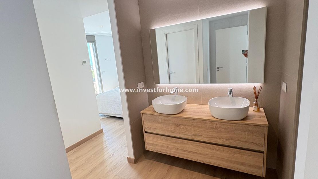 Nueva construcción - Casa - Finestrat