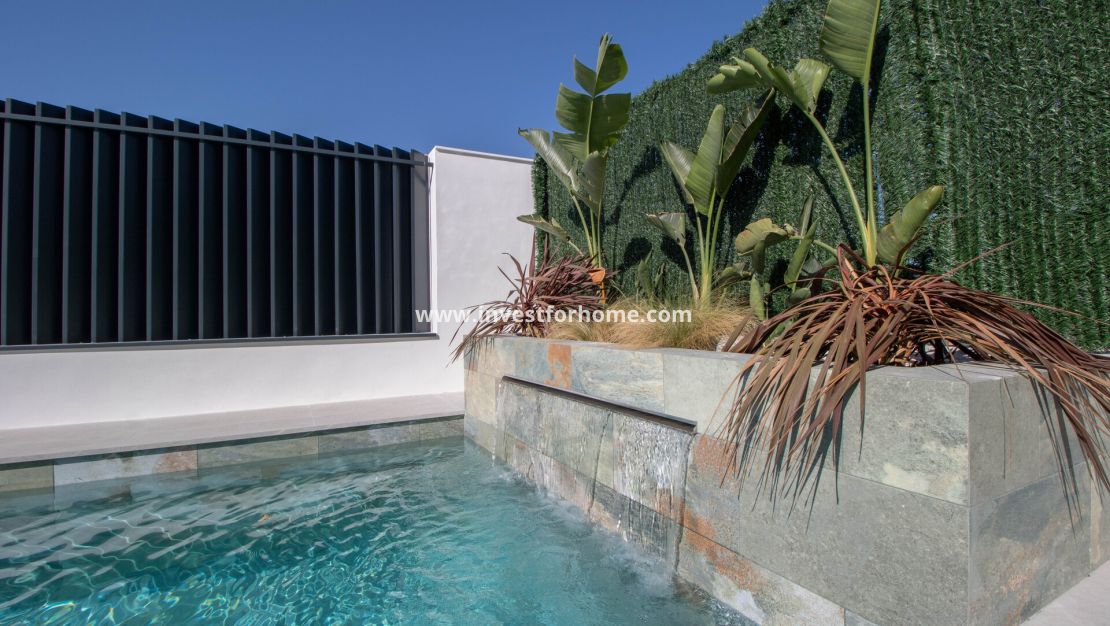 Nueva construcción - Casa - Finestrat