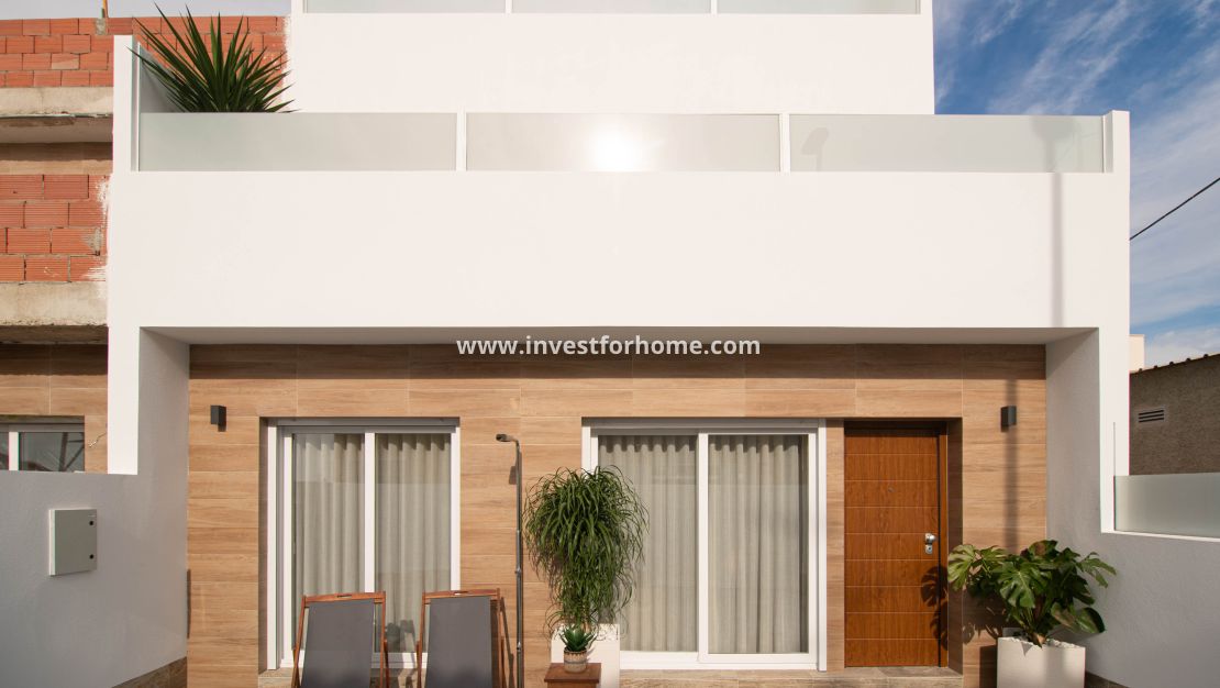 Nueva construcción - Casa - Jerónimo y Avileses