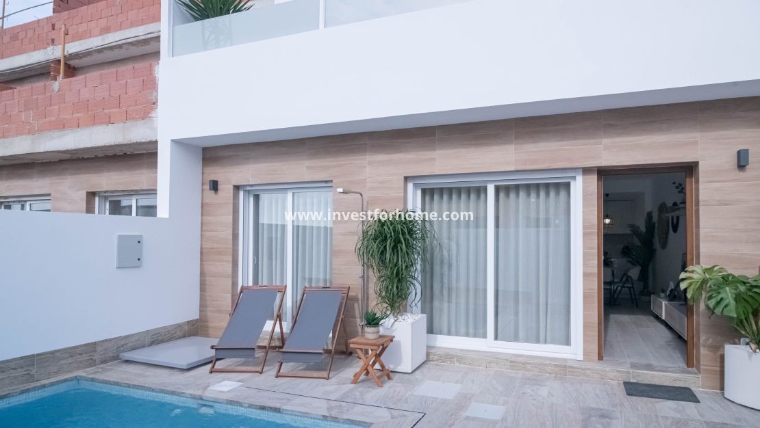 Nueva construcción - Casa - Jerónimo y Avileses