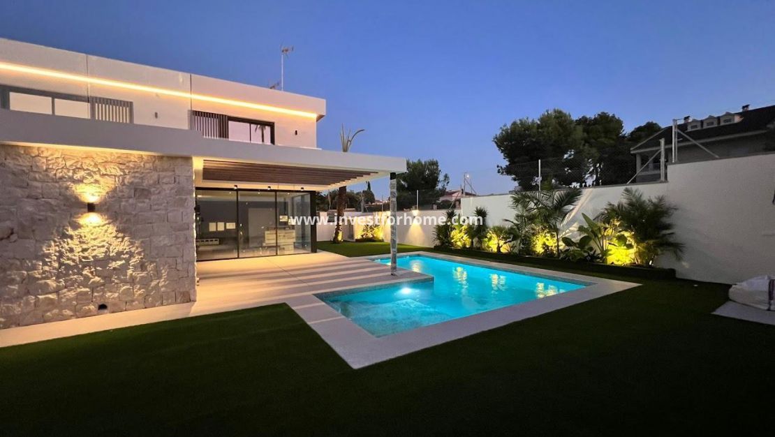 Nueva construcción - Casa - Orihuela Costa - Lomas De Cabo Roig