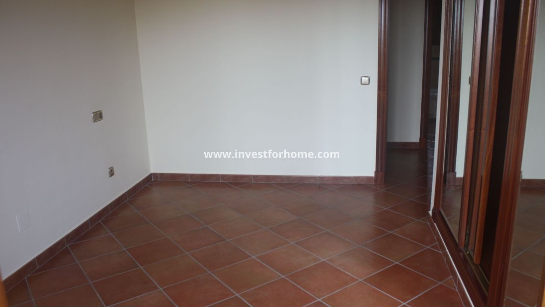 Nueva construcción - Casa - Torrevieja - Centro