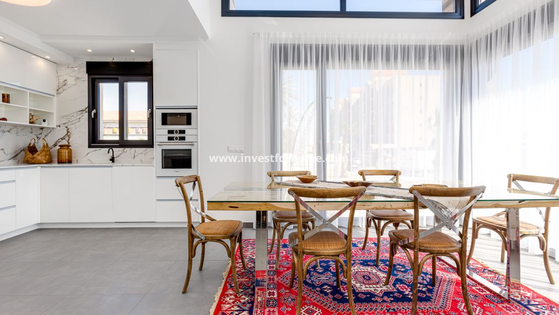 Nueva construcción - Casa - Torrevieja - La Mata