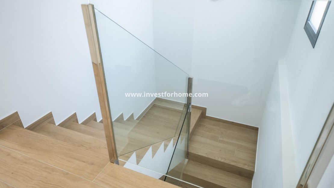 Nueva construcción - Chalet - Algorfa - La Finca Golf