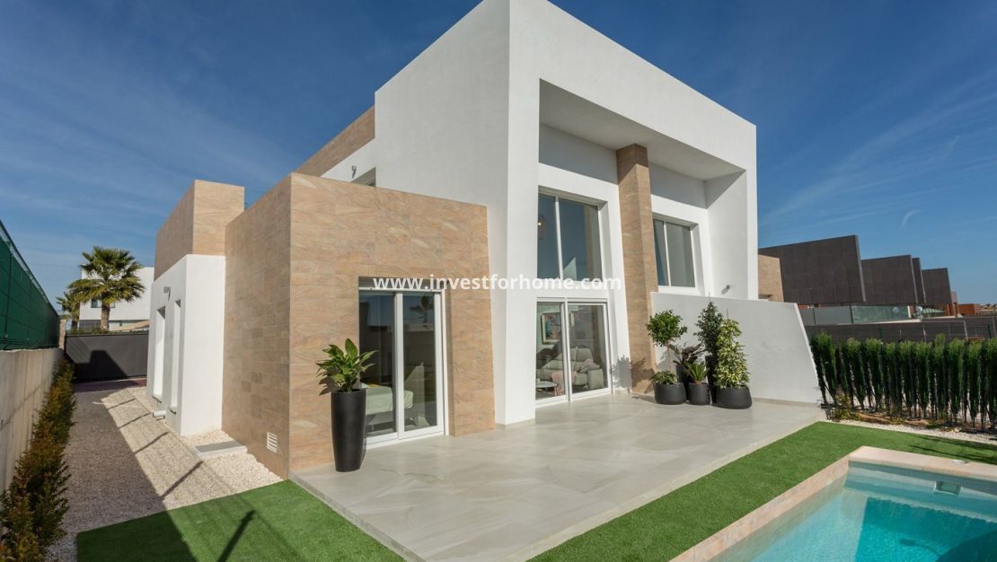 Nueva construcción - Chalet - Algorfa - La Finca Golf