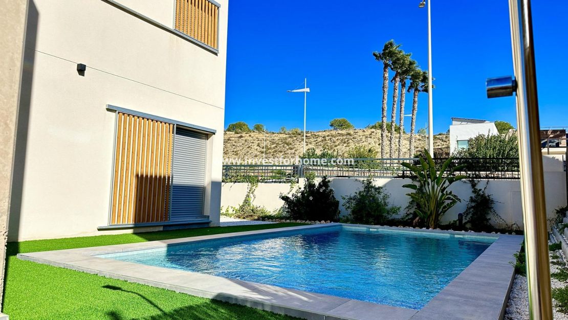 Nueva construcción - Chalet - Algorfa - La Finca Golf