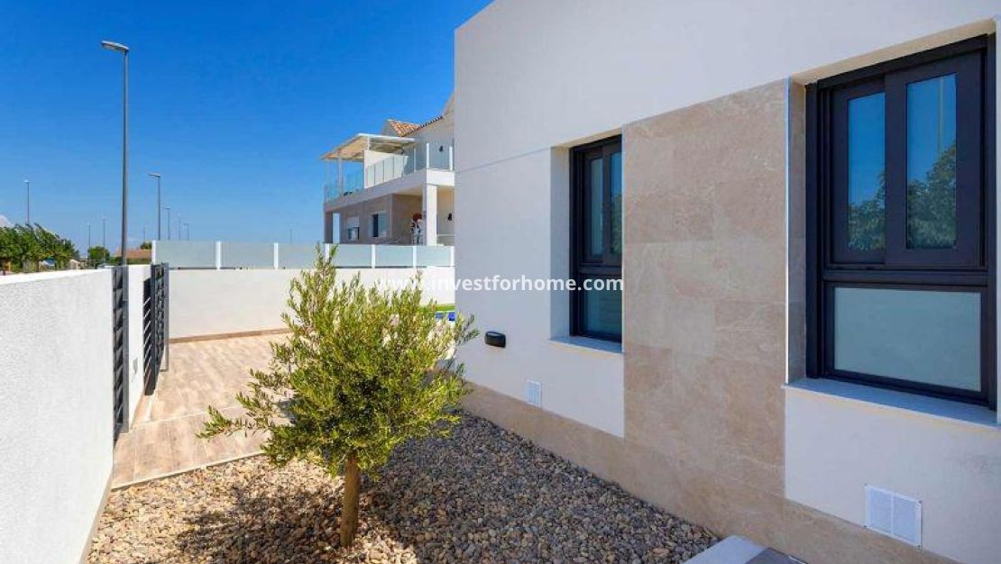 Nueva construcción - Chalet - Daya Nueva - Centro