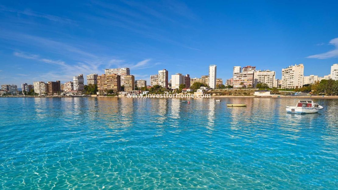 Nueva construcción - Chalet - Els Poblets - Partida Barranquets