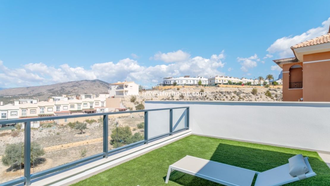 Nueva construcción - Chalet - Finestrat
