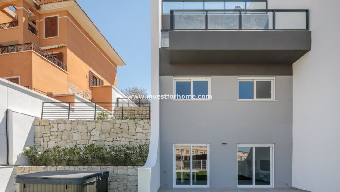 Nueva construcción - Chalet - Finestrat