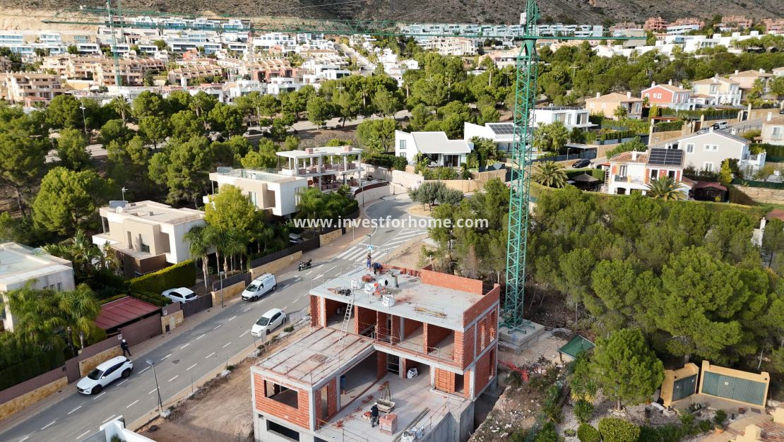 Nueva construcción - Chalet - Finestrat