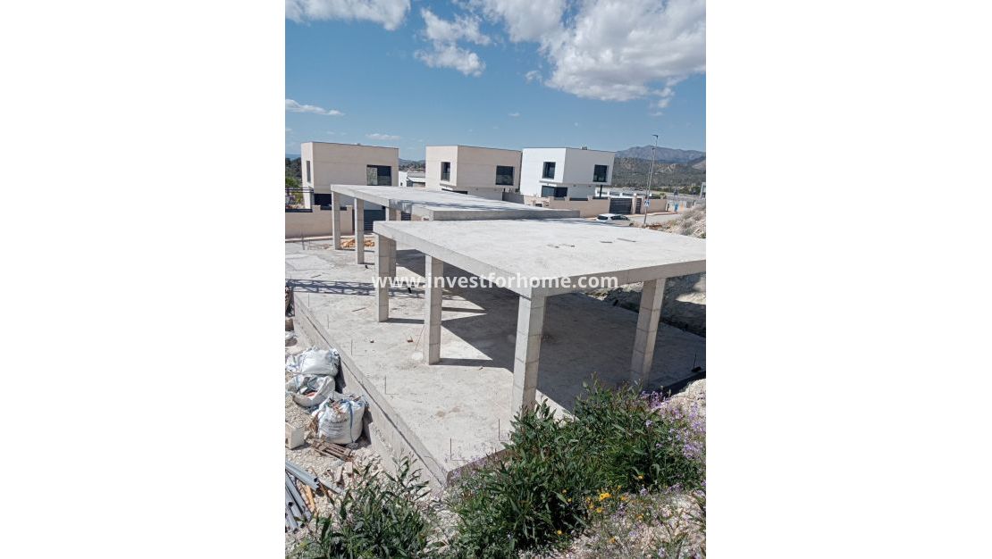 Nueva construcción - Chalet - Finestrat
