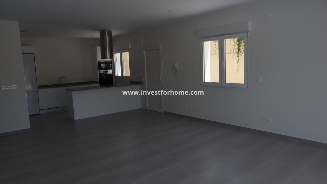 Nueva construcción - Chalet - La Romana