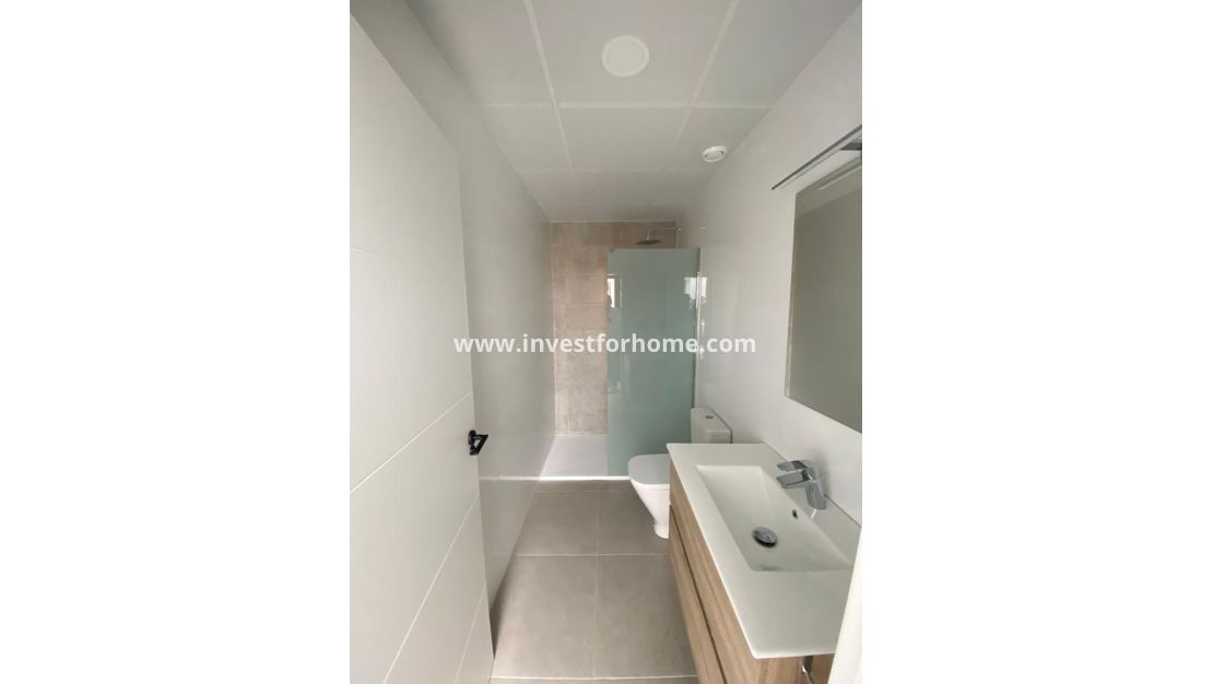 Nueva construcción - Chalet - Los Alcázares - La Concha