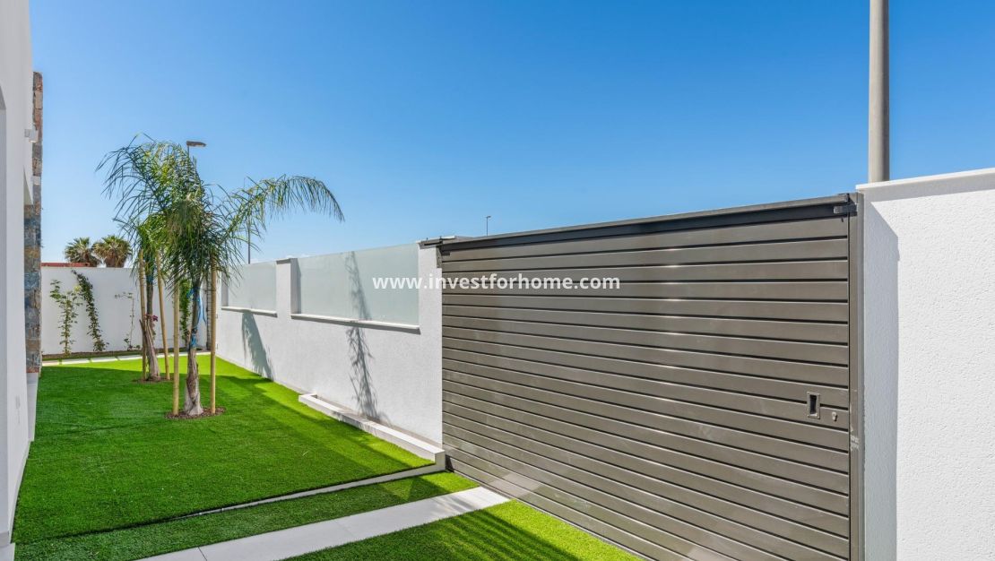 Nueva construcción - Chalet - Los Alcázares - Serena Golf