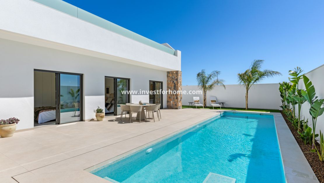 Nueva construcción - Chalet - Los Alcázares