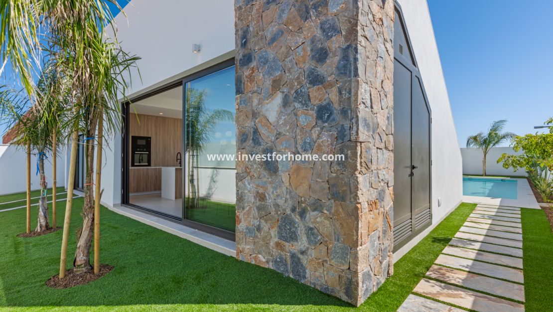 Nueva construcción - Chalet - Los Alcázares