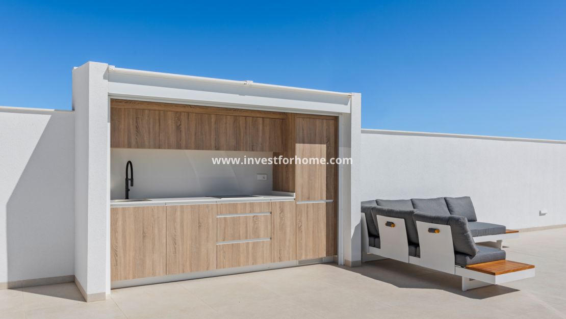 Nueva construcción - Chalet - Los Alcázares