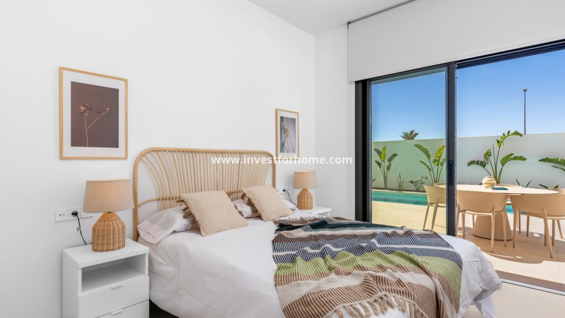 Nueva construcción - Chalet - Los Alcázares