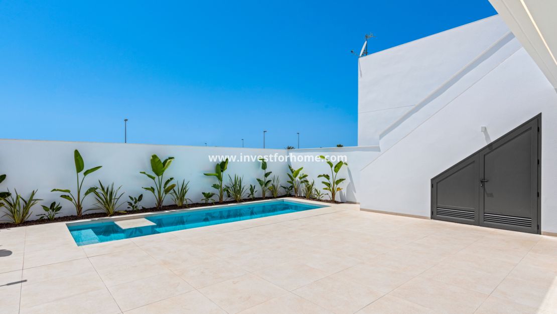 Nueva construcción - Chalet - Los Alcázares