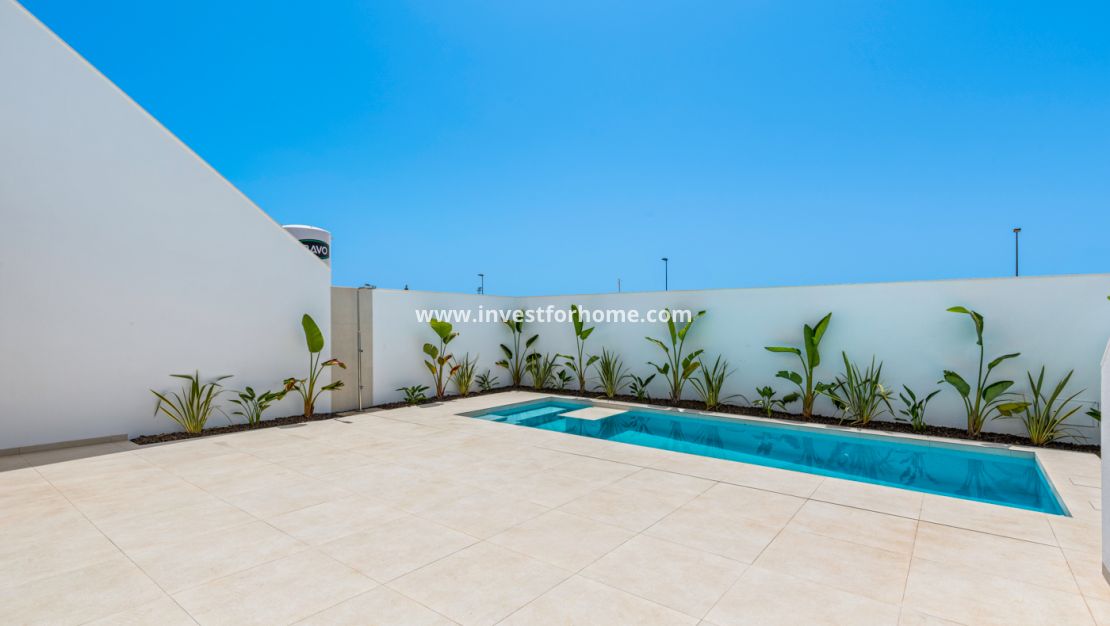 Nueva construcción - Chalet - Los Alcázares