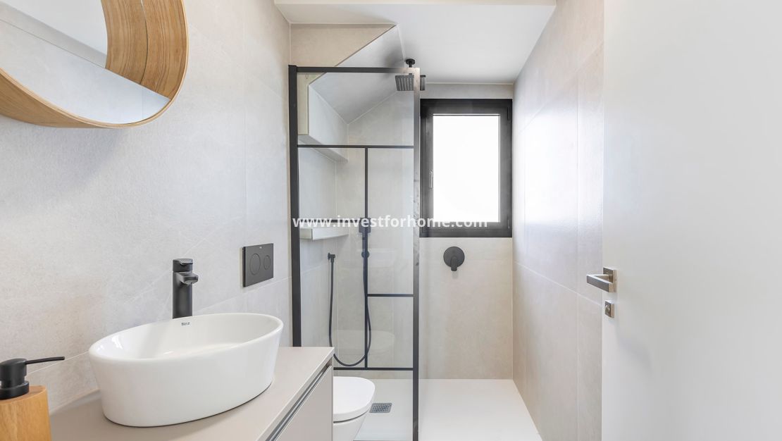 Nueva construcción - Chalet - Los Alcázares