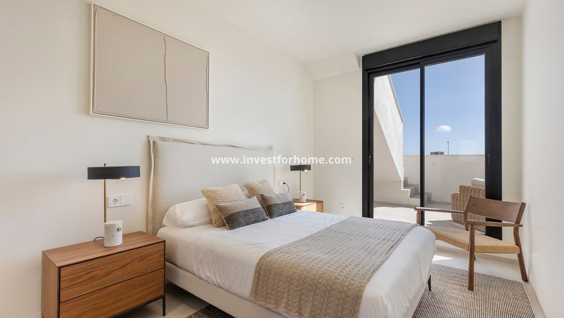 Nueva construcción - Chalet - Los Alcázares