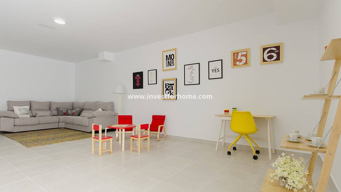 Nueva construcción - Chalet - Orihuela Costa - Dehesa de Campoamor