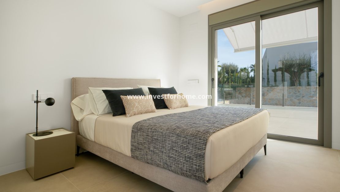 Nueva construcción - Chalet - Orihuela Costa - Las Colinas Golf