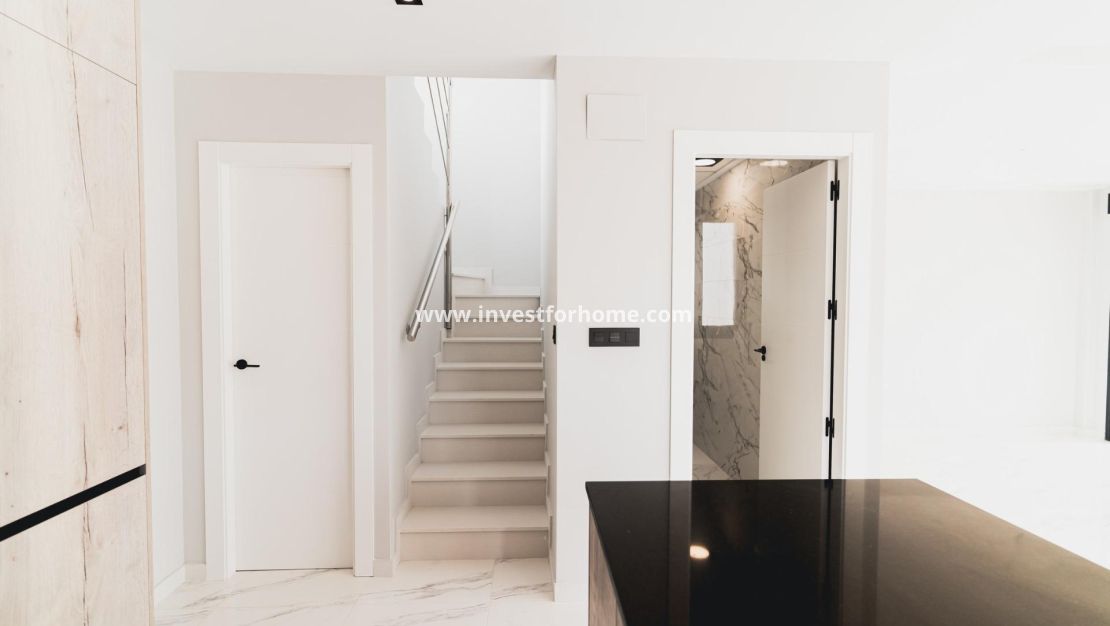 Nueva construcción - Chalet - Orihuela Costa - Punta Prima