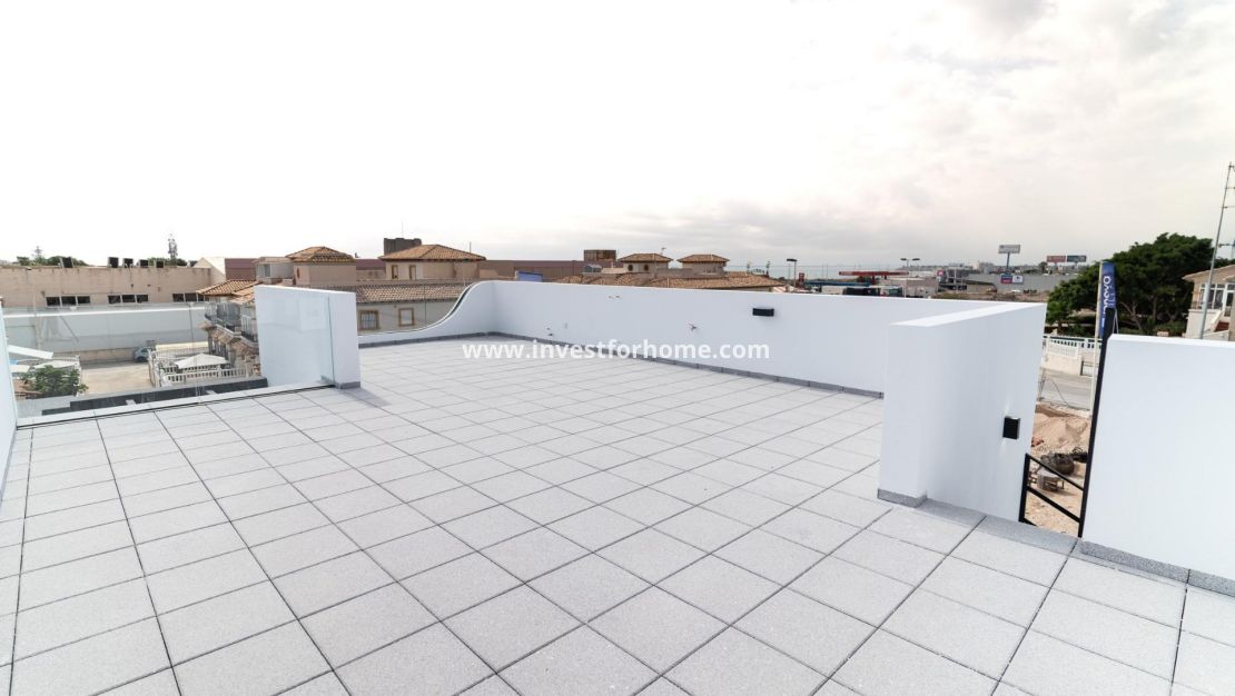 Nueva construcción - Chalet - Orihuela Costa - Punta Prima