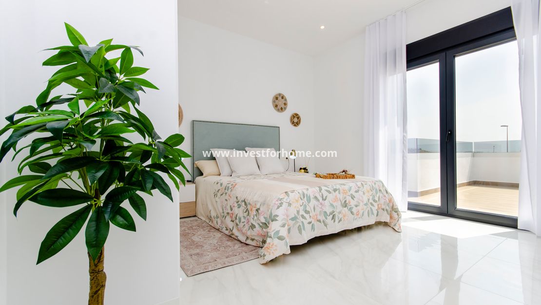 Nueva construcción - Chalet - Orihuela Costa - Vistabella Golf