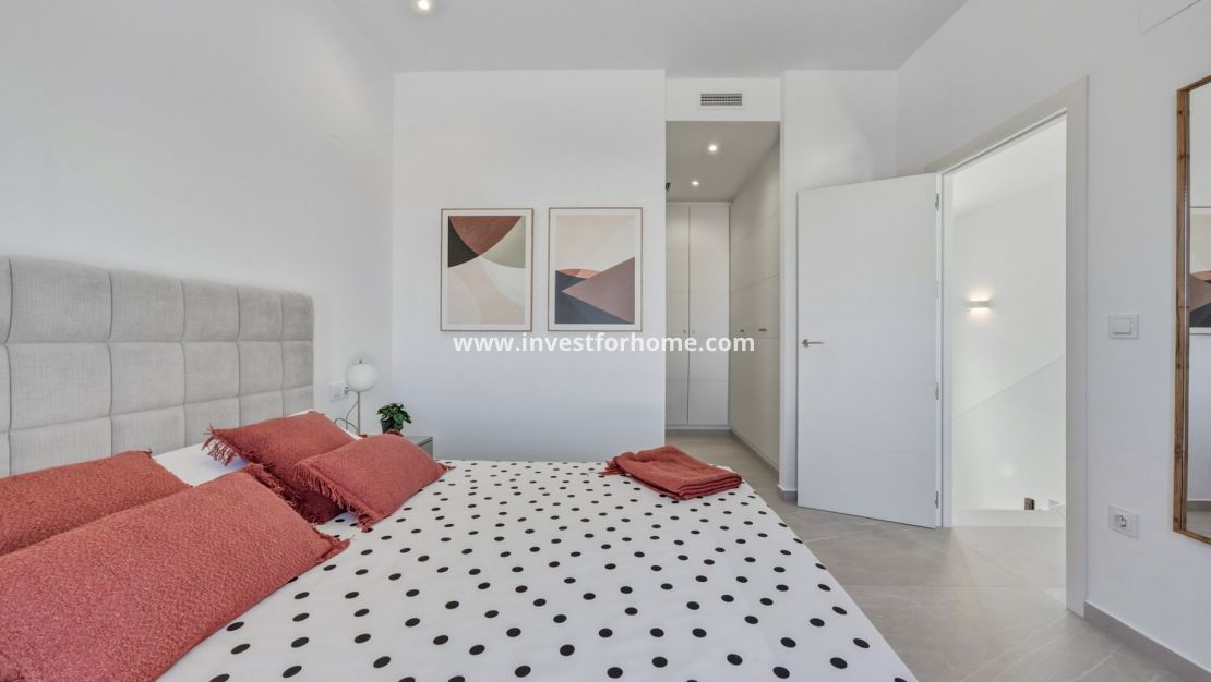 Nueva construcción - Chalet - Orihuela Costa - Vistabella Golf